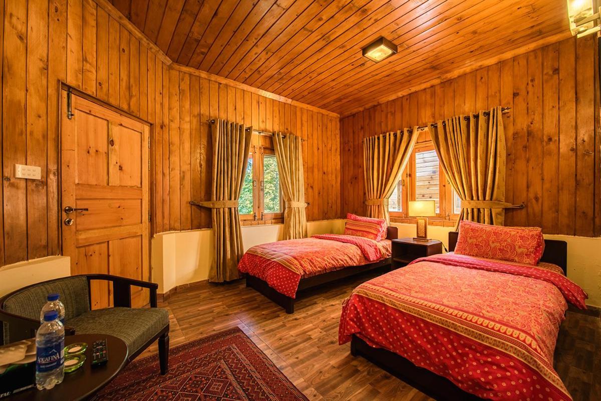 Hotel Arcadian Sprucewoods Shogran Esterno foto