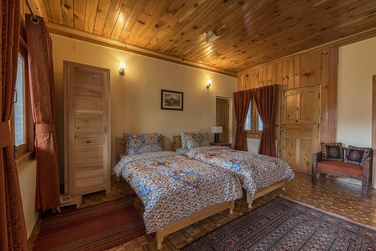 Hotel Arcadian Sprucewoods Shogran Esterno foto