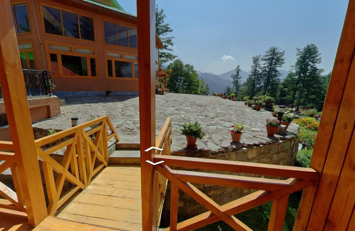 Hotel Arcadian Sprucewoods Shogran Esterno foto