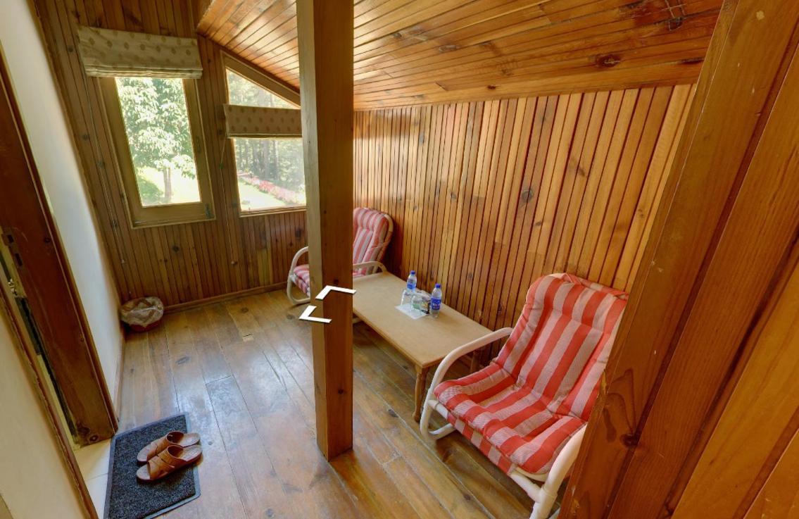 Hotel Arcadian Sprucewoods Shogran Esterno foto